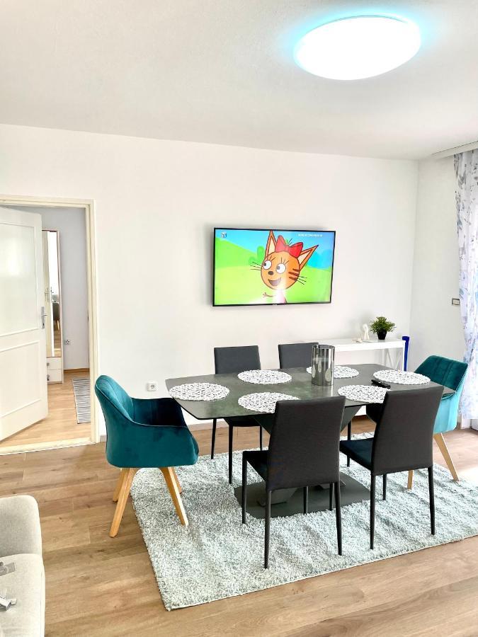 D&A Apartment With Private Swimming Pool Pula Ngoại thất bức ảnh
